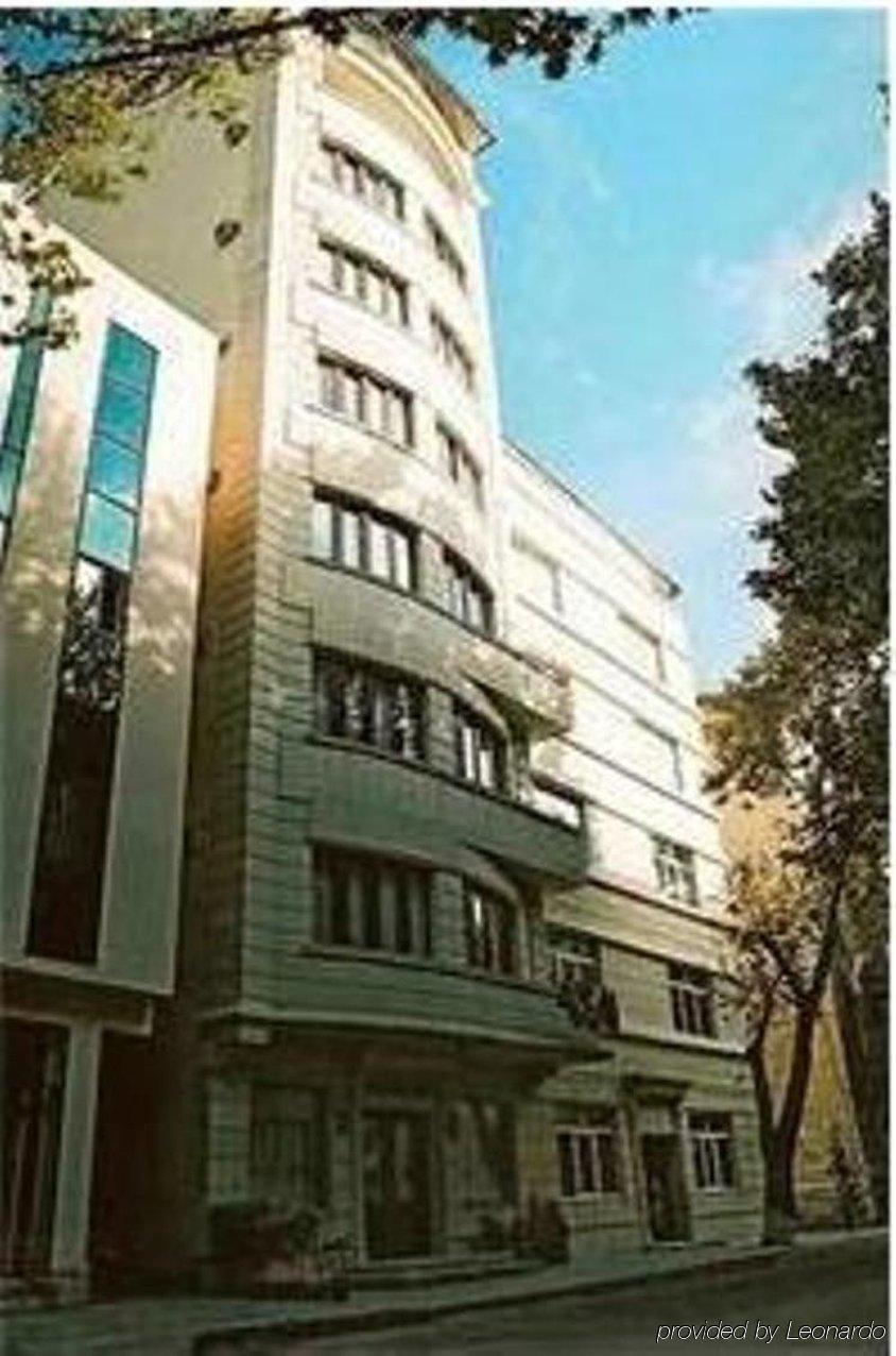 Diplomat Hotel Baku Exterior photo